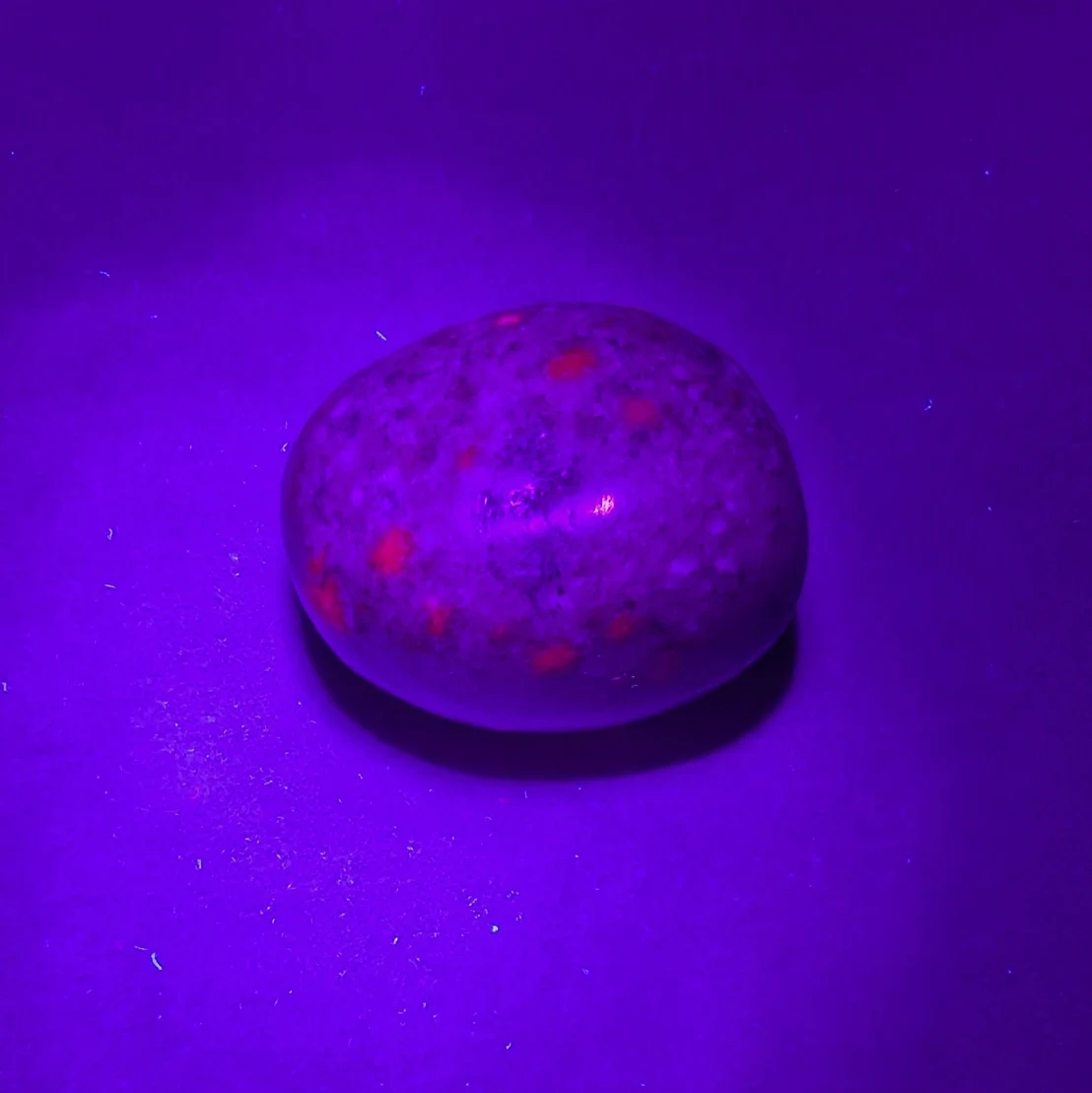 Ruby in Kyanite Corundum in Kyanite · India by sue