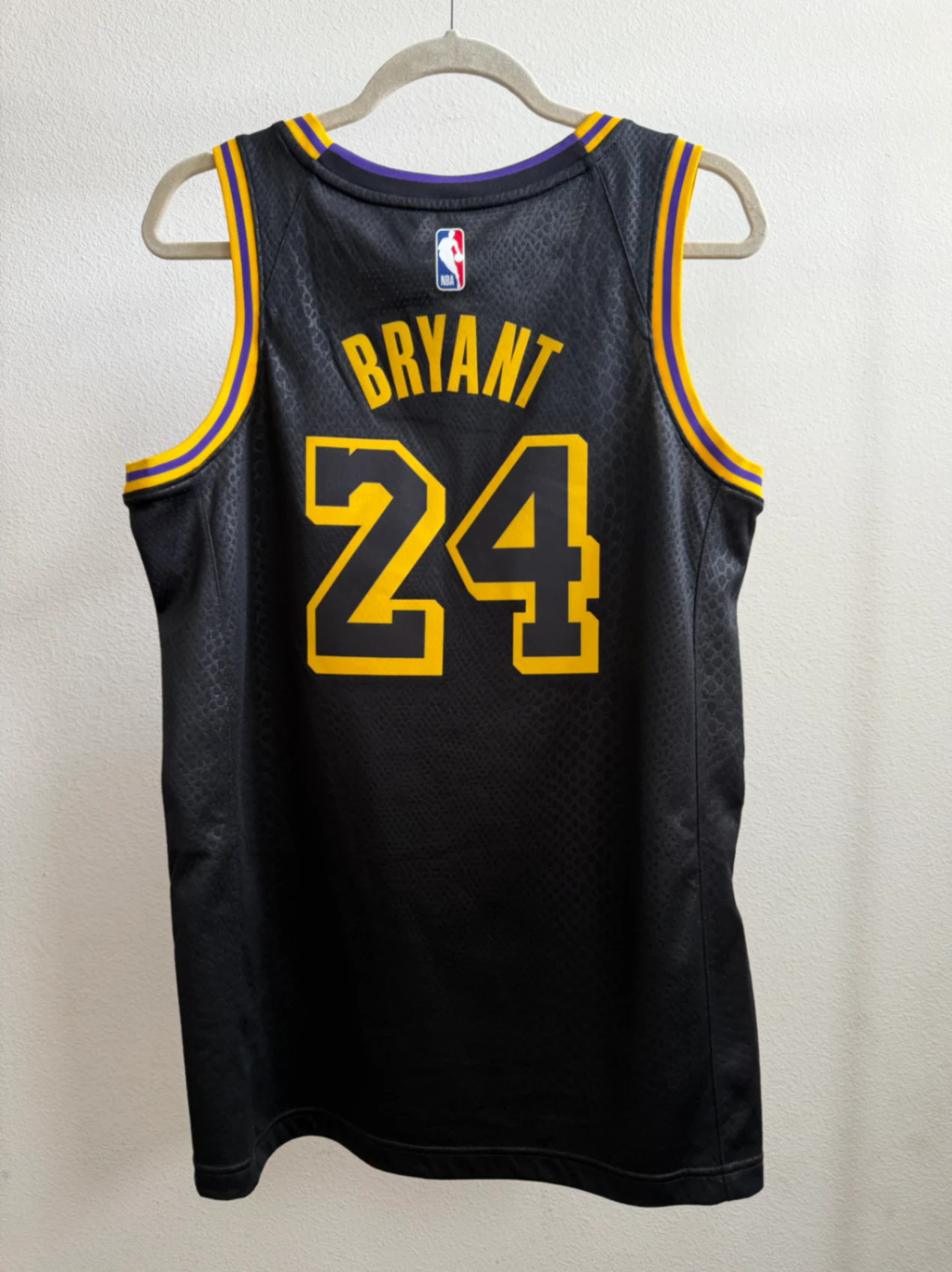 Los Angeles Lakers Kobe Bryant NBA by Andrew