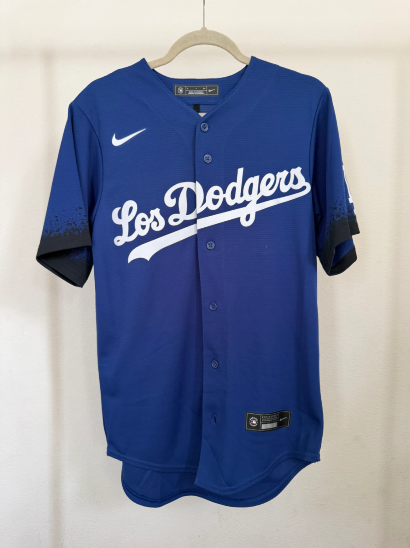 Los Angeles Dodgers Cody Bellinger MLB by Andrew